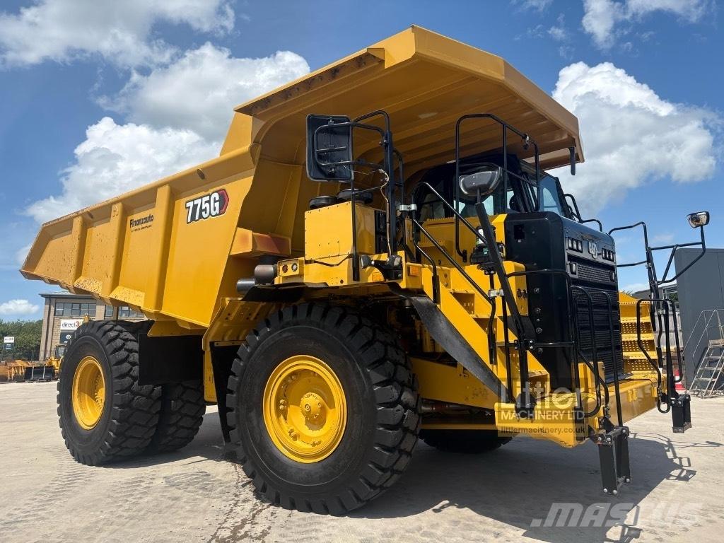 CAT 775 G Maansiirtoautot
