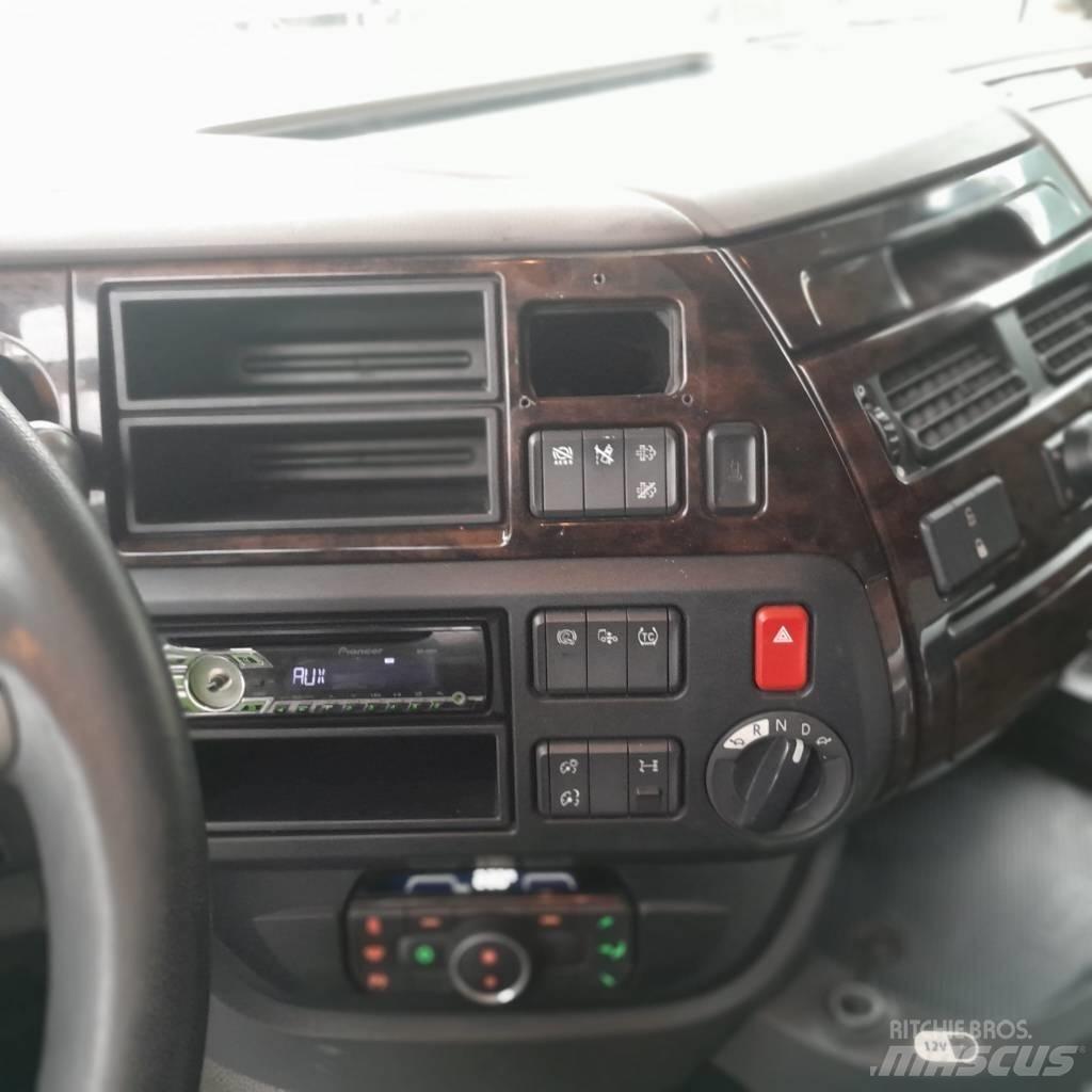 DAF XF 480 FT Vetopöytäautot