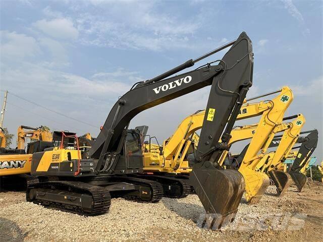 Volvo EC240 Telakaivukoneet