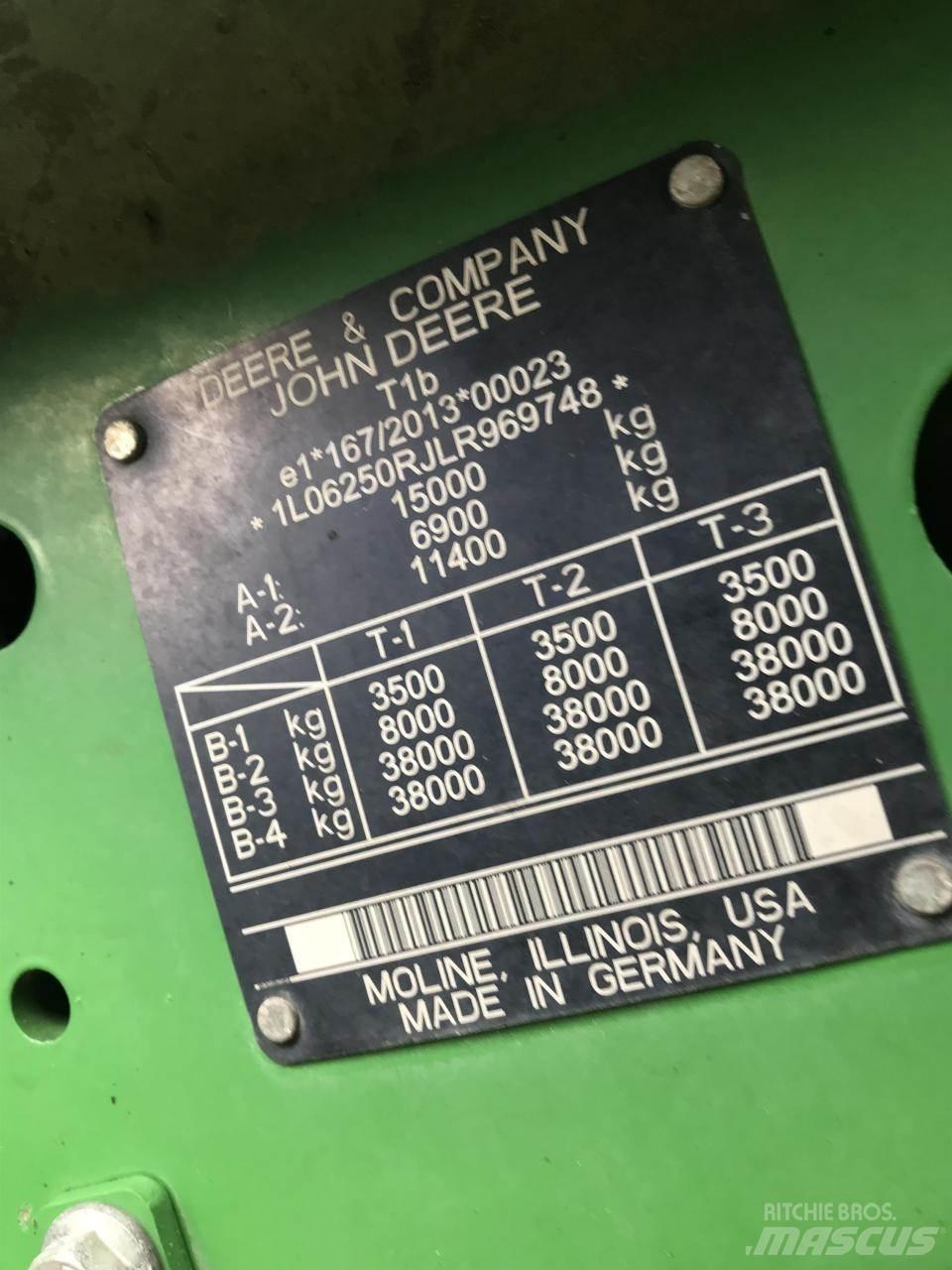 John Deere 6250R Traktorit