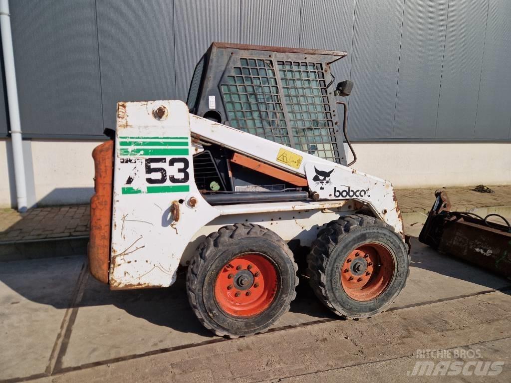 Bobcat 753 Liukuohjatut kuormaajat