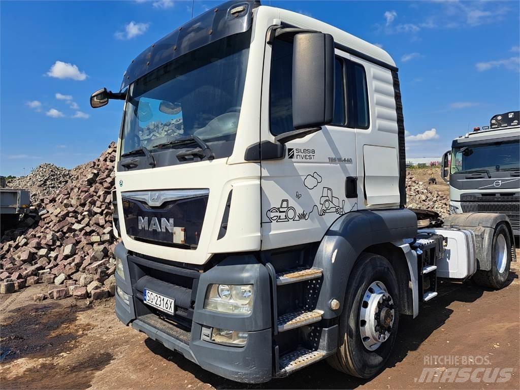MAN TGS 18.440 Vetopöytäautot