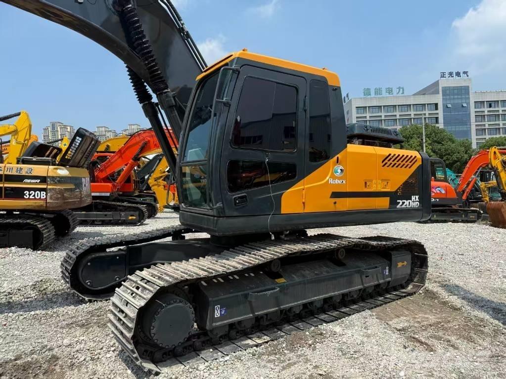 Hyundai 220HD Telakaivukoneet