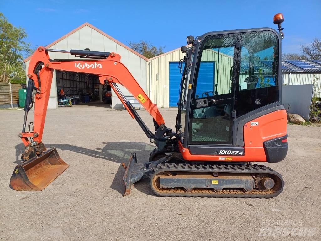 Kubota KX027-4 Minikaivukoneet < 7t