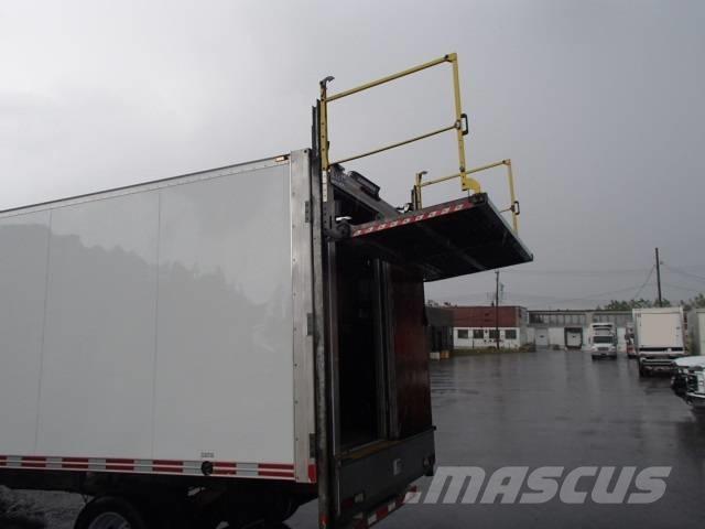 Ford F 550 SD Tienhoitoautot