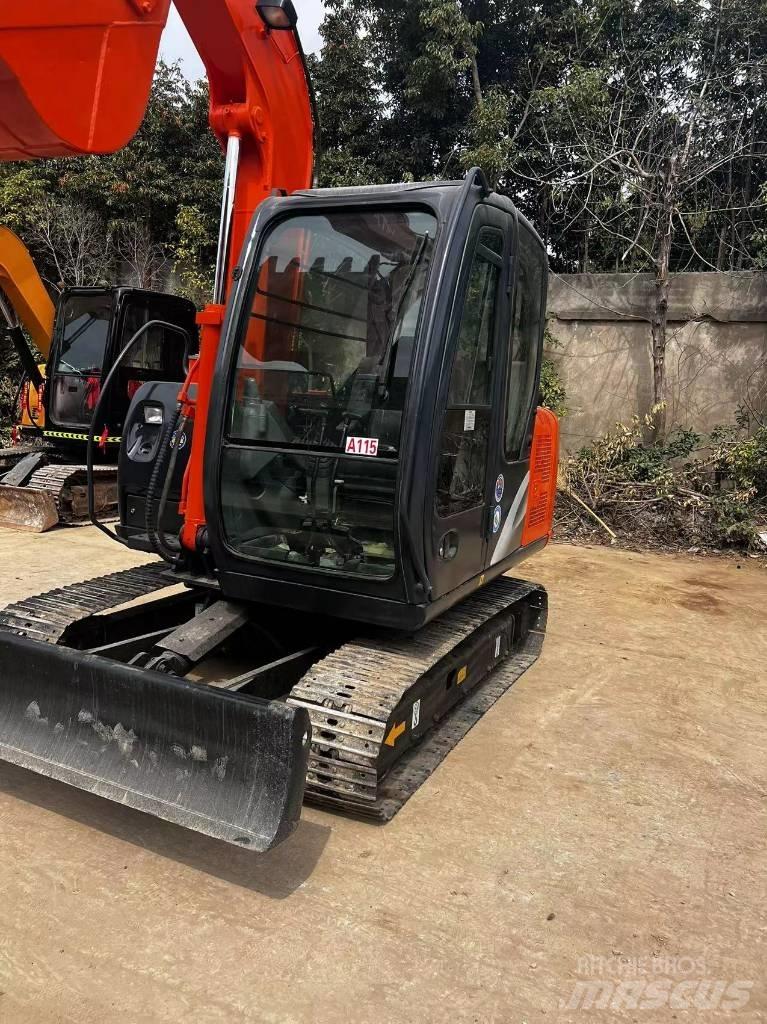 Hitachi ZX 60 Minikaivukoneet < 7t