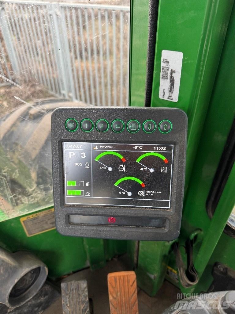 John Deere 748 Juontokoneet
