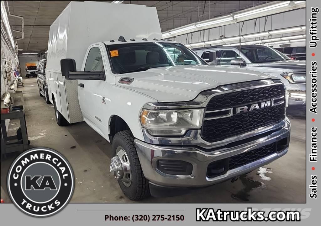 RAM 3500 TRADESMAN Lava-autot