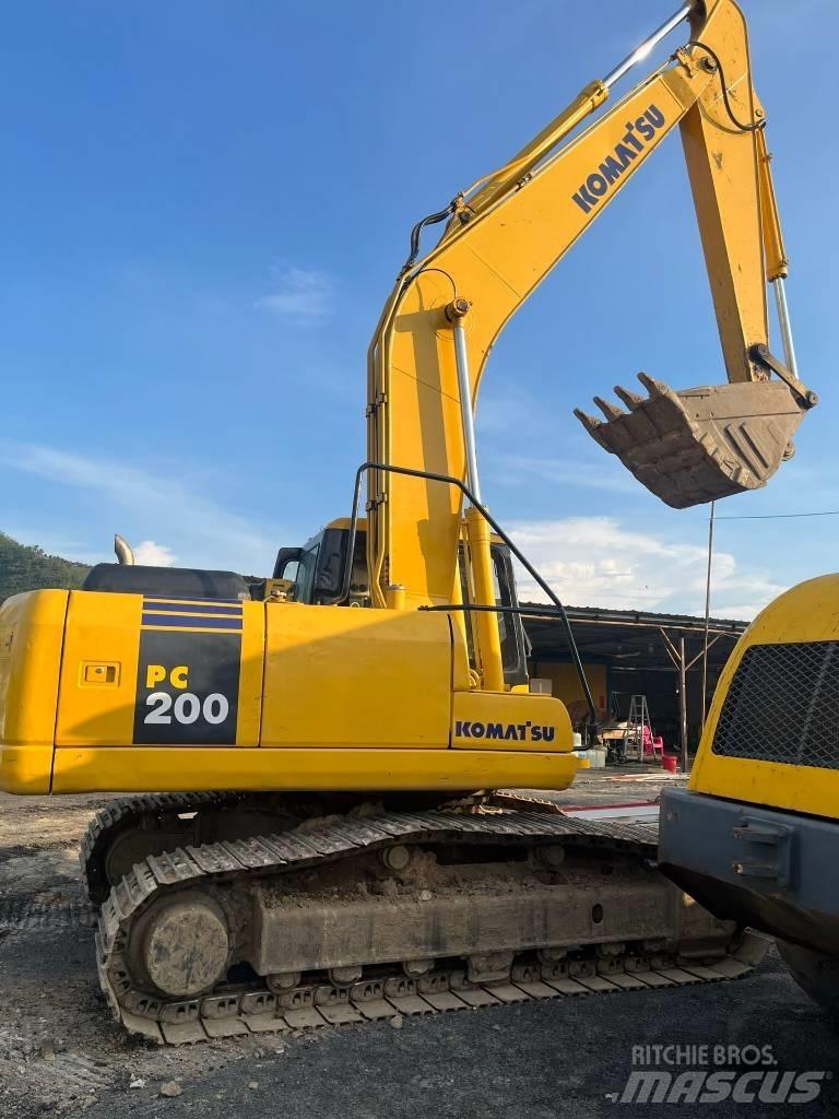Komatsu PC 200-7 Telakaivukoneet