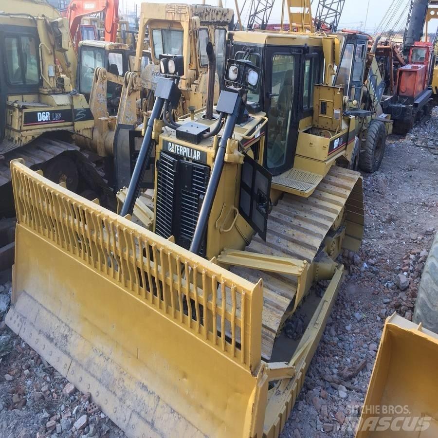 CAT D6R Telaketjupuskutraktorit