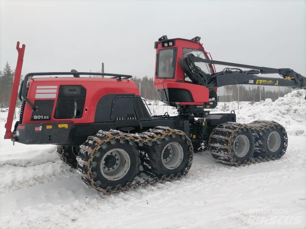 Komatsu 901XC Harvesterit
