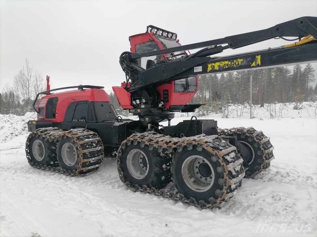Komatsu 901XC Harvesterit