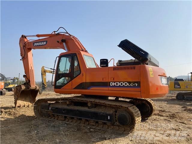 Doosan DH300 Telakaivukoneet