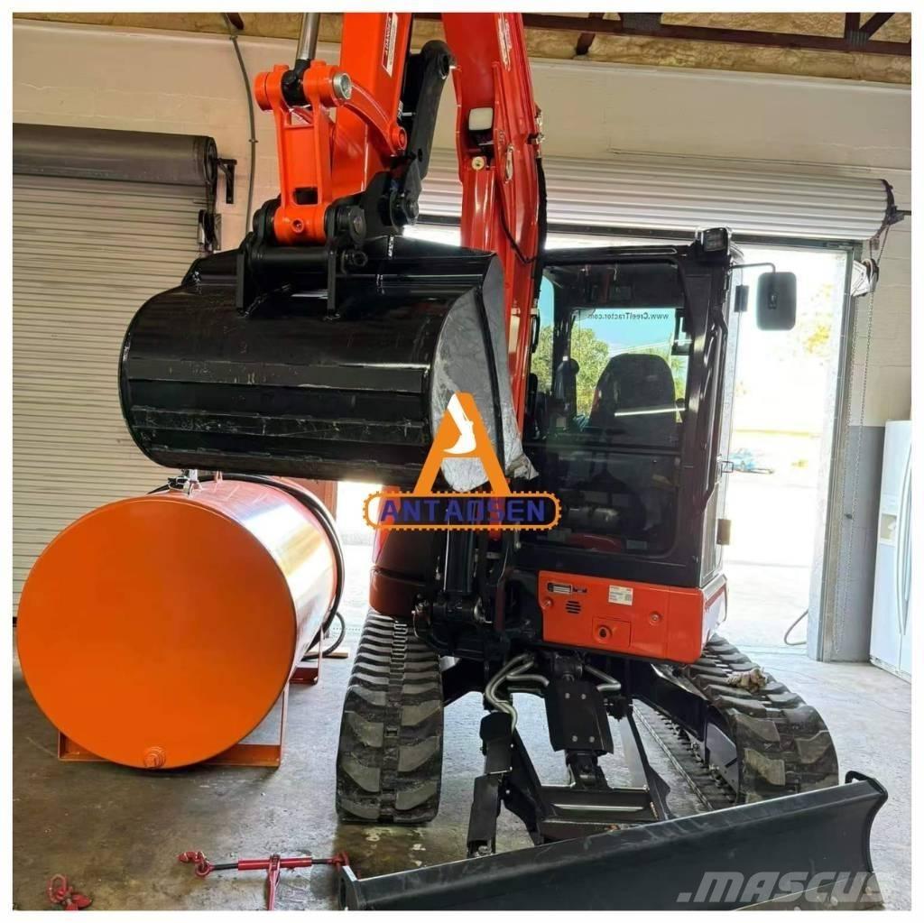 Kubota U55-5 Minikaivukoneet < 7t