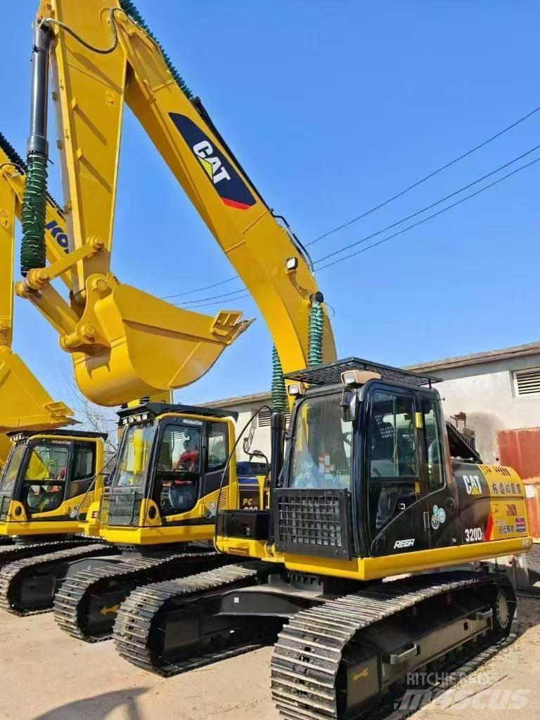 CAT 320 D Telakaivukoneet