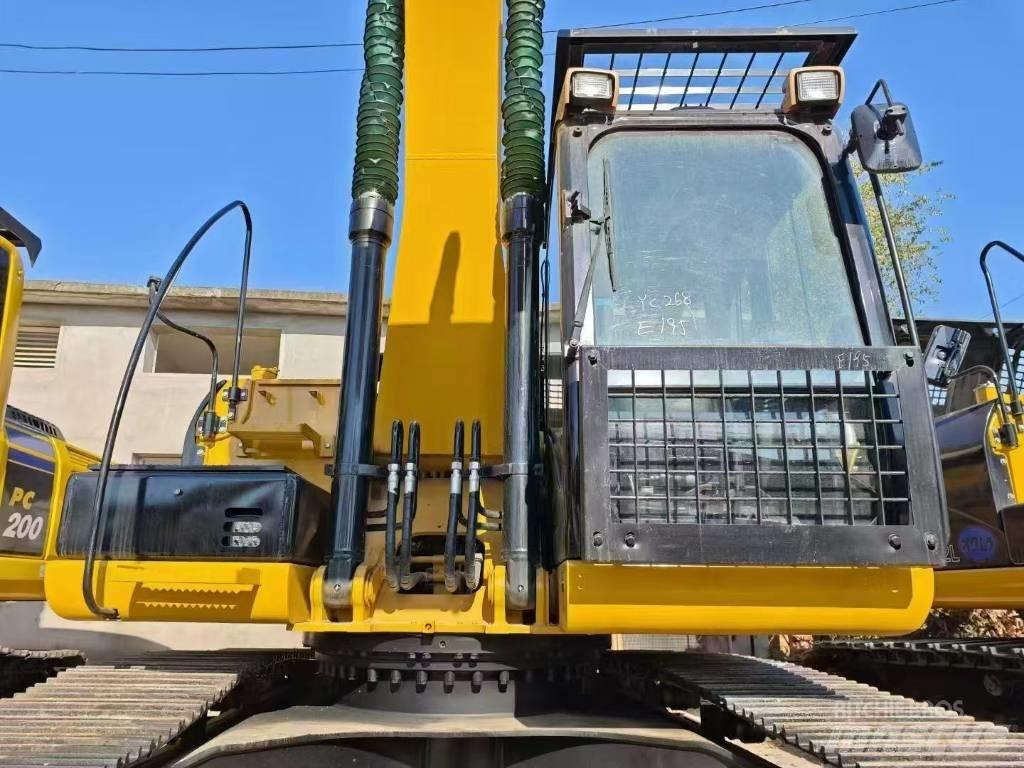 CAT 320 D Telakaivukoneet