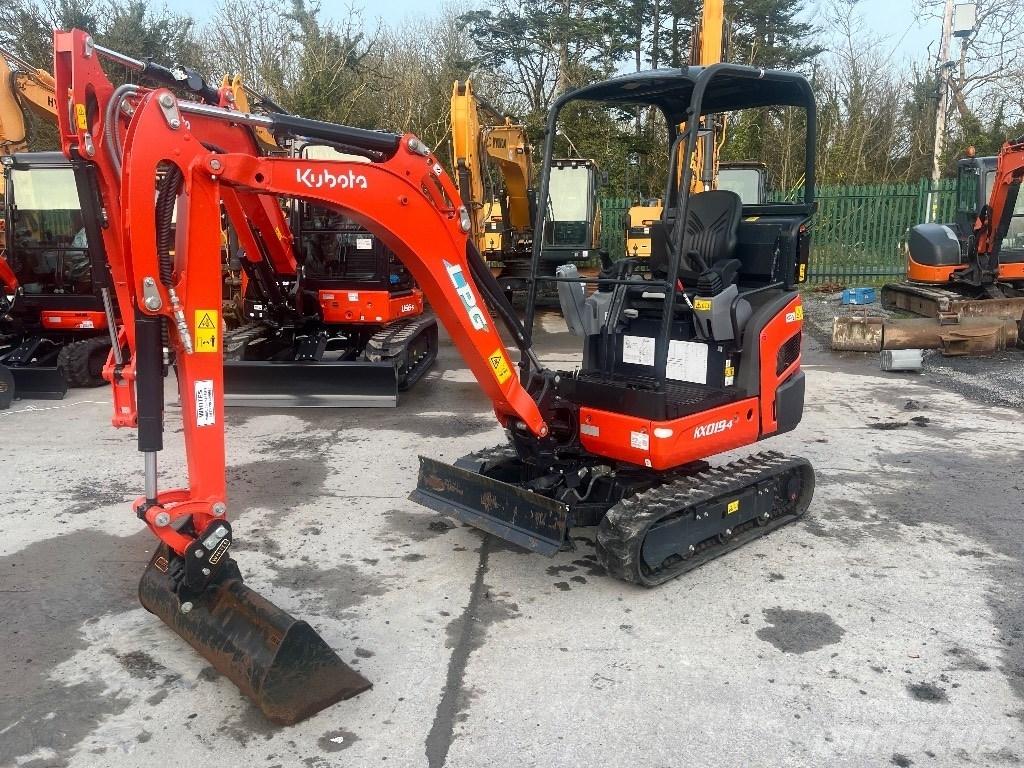 Kubota KX 019-4 Minikaivukoneet < 7t