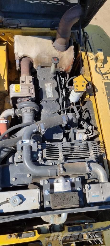 Komatsu PC 210-8 Telakaivukoneet