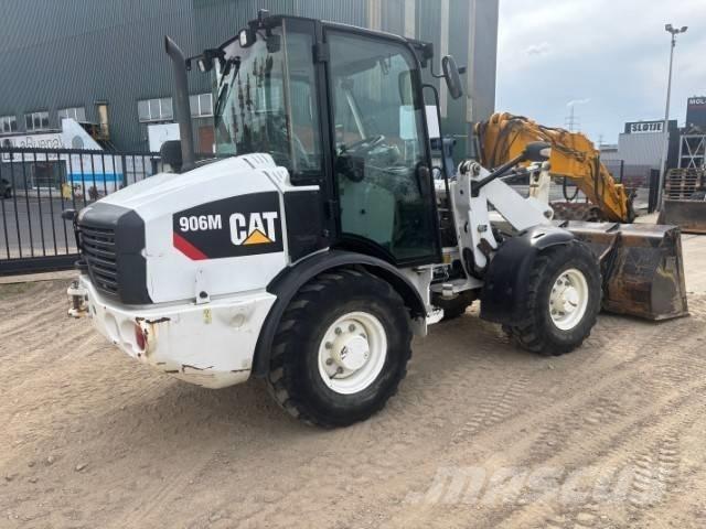 CAT 906 Pyöräkuormaajat