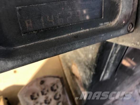 CAT 973C Telakuormaajat