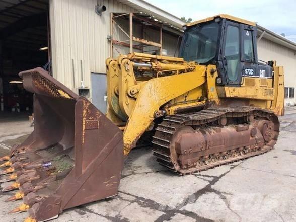 CAT 973C Telakuormaajat