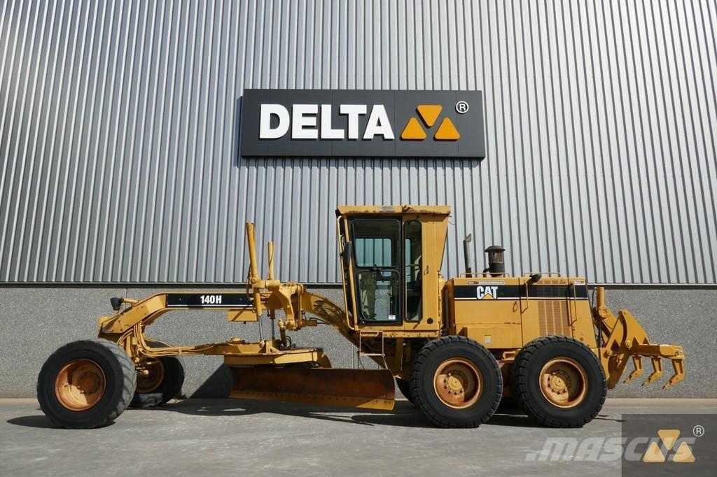 CAT 140H Tiehöylät