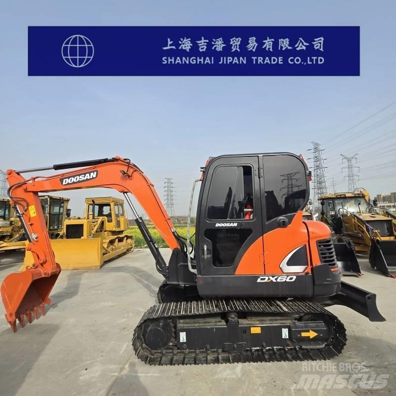 Doosan DX 60 Telakaivukoneet