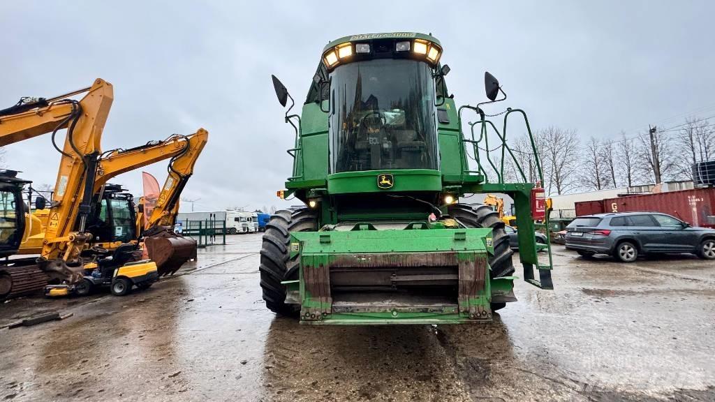 John Deere 9880 STS Leikkuupuimurit