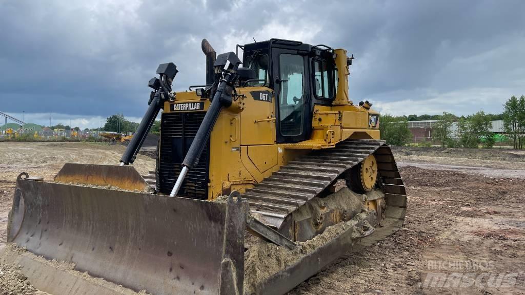 CAT D 6 D LGP Telaketjupuskutraktorit