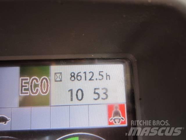 Hitachi ZX 135 Telakaivukoneet