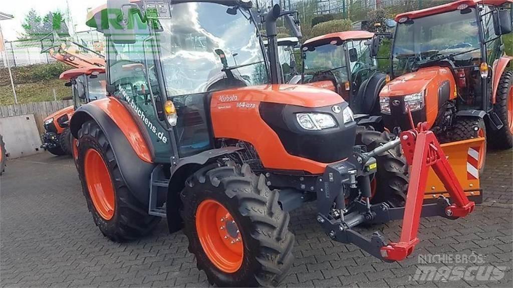 Kubota m4073 cab Traktorit