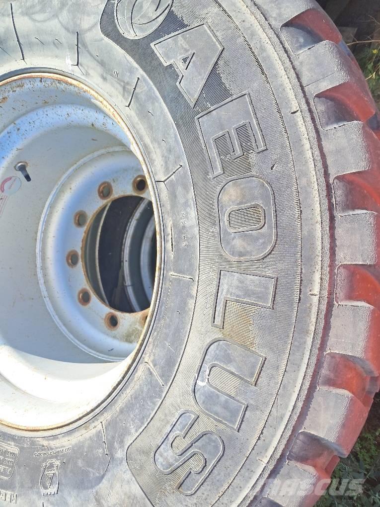 Aeolus 600/50R22.5 Renkaat ja vanteet
