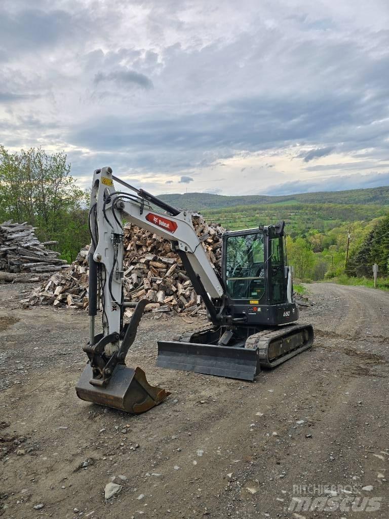 Bobcat E60 Minikaivukoneet < 7t