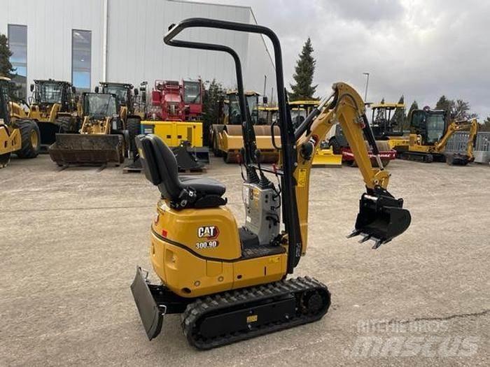 CAT 300.9D Minikaivukoneet < 7t