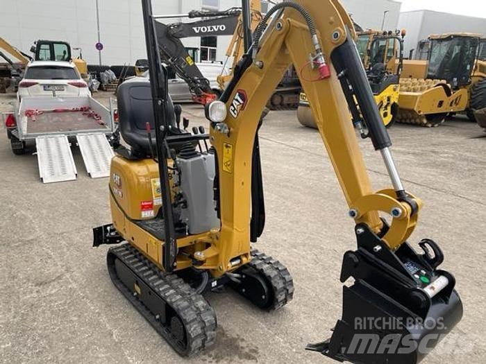 CAT 300.9D Minikaivukoneet < 7t
