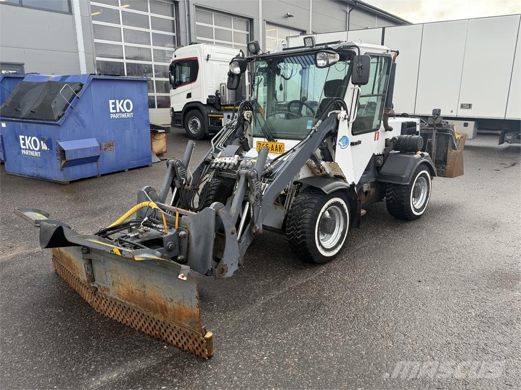 Wille 455B Umpikorikuorma-autot