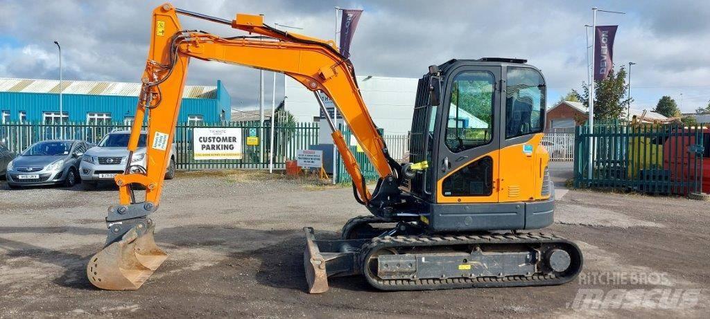 Develon Excavator Telakaivukoneet