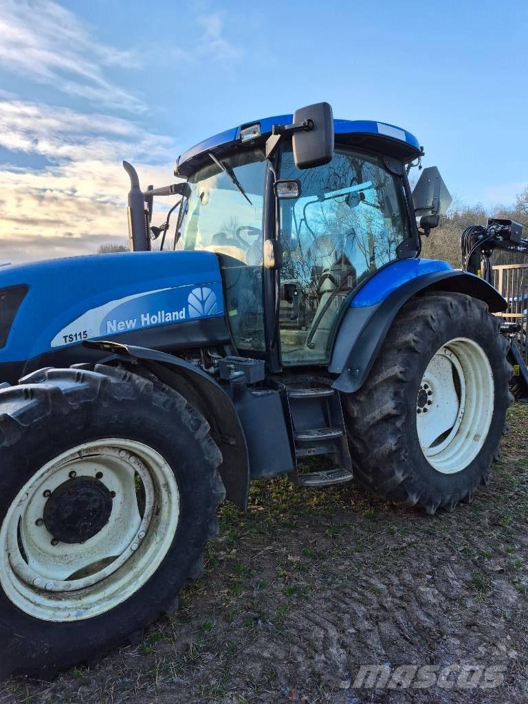 New Holland TS 115 A Traktorit