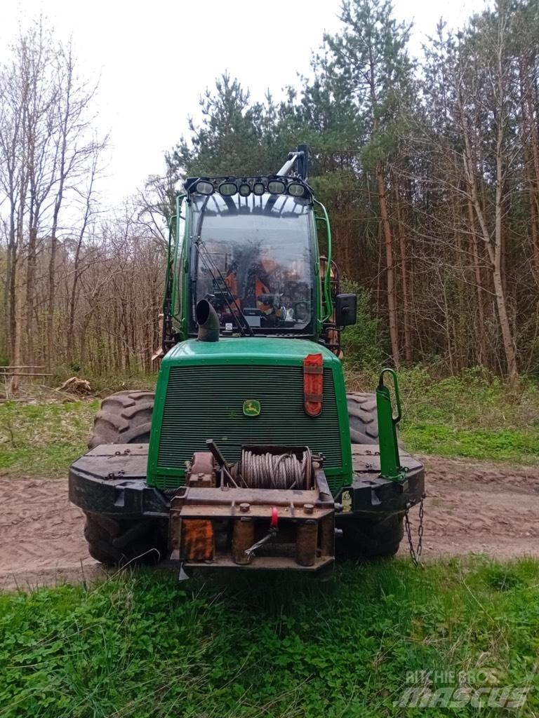 John Deere 1010 E Kuormatraktorit