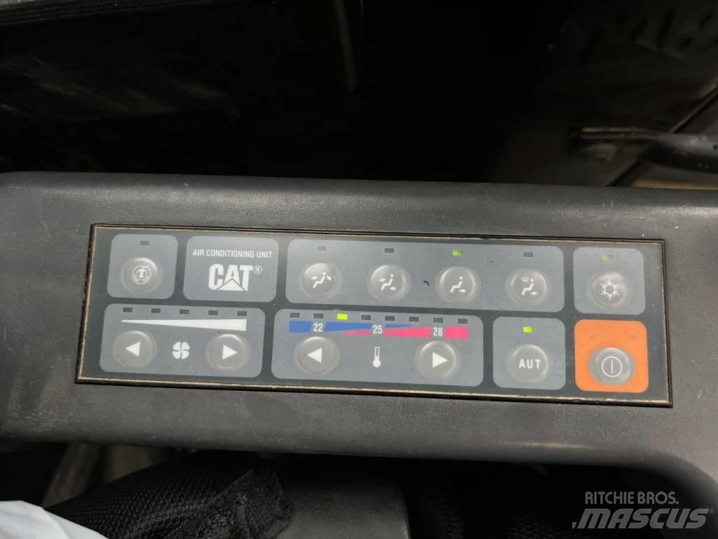 CAT 321D LCR Telakaivukoneet
