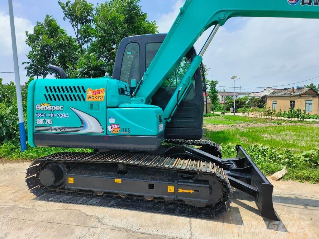 Kobelco SK 75 Telakaivukoneet