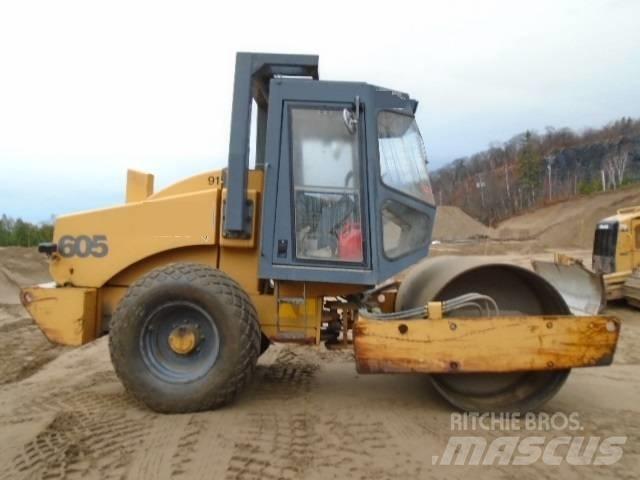 Vibromax W605D Yhdistelmäjyrät