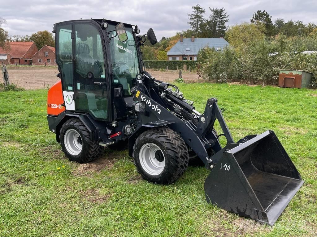 Kubota RT220-2e Pyöräkuormaajat