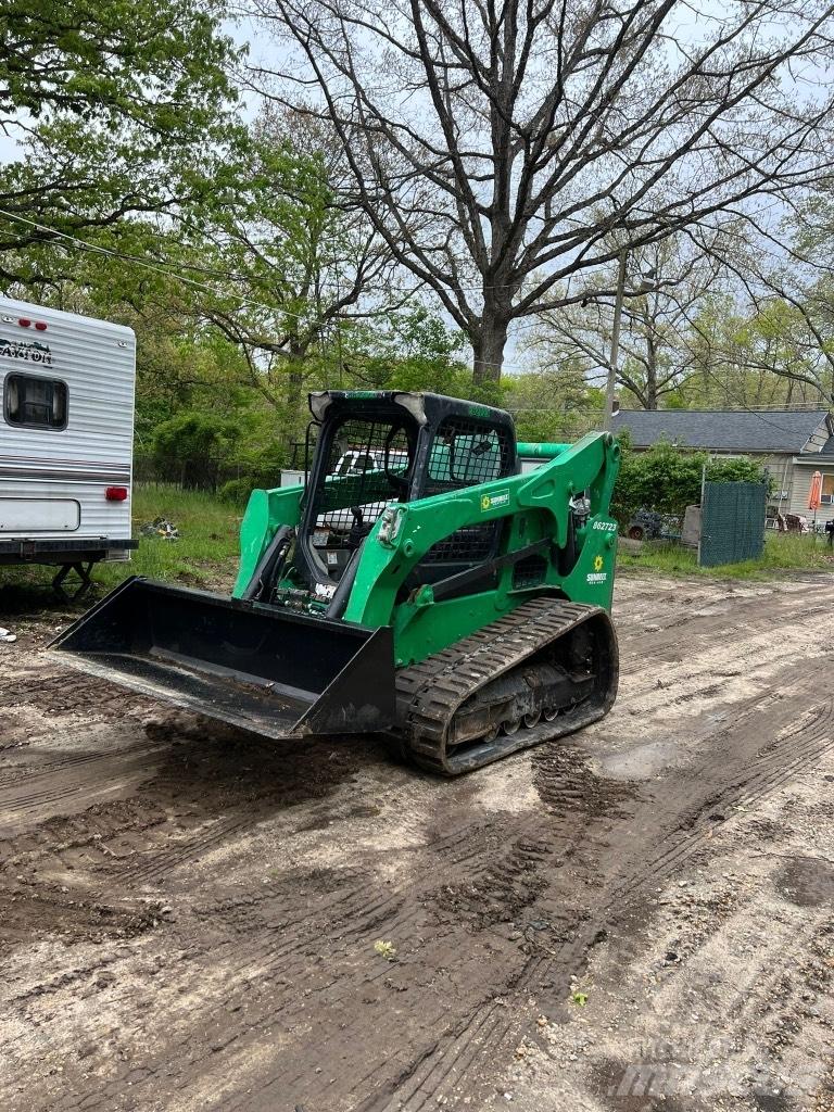 Bobcat T740 Liukuohjatut kuormaajat