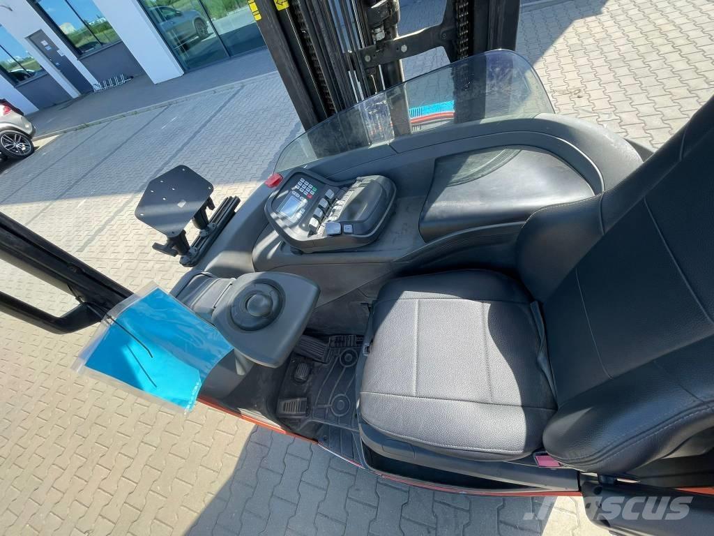 Toyota RRE140H Työntömastotrukit