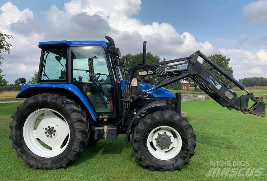 New Holland TS 100 Traktorit