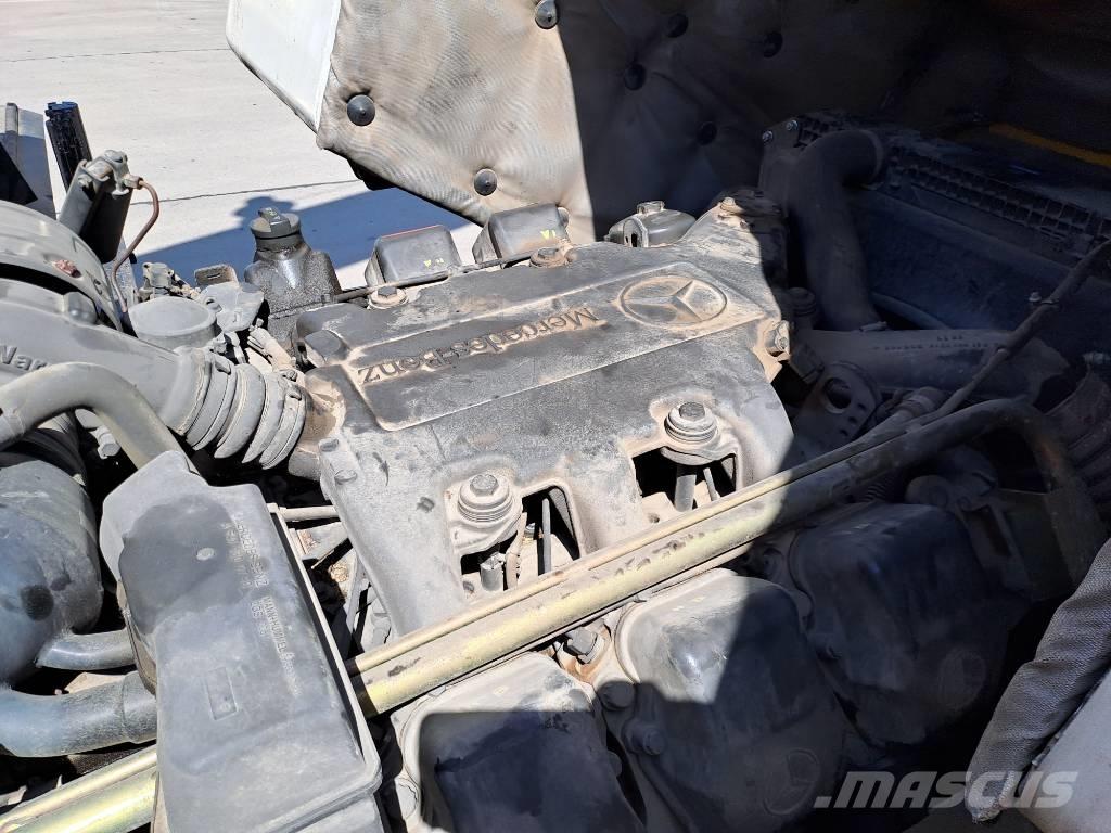 Grove GMK 3060 Mobiilinosturit