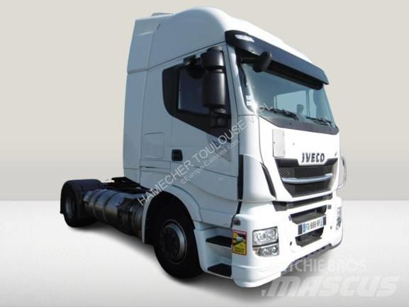 Iveco NP460 Vetopöytäautot
