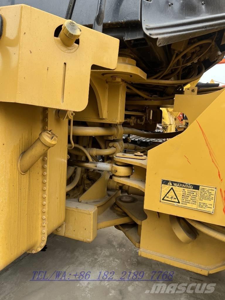 CAT 966G Pyöräkuormaajat