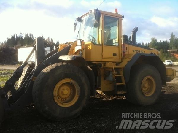Volvo L120E Pyöräkuormaajat